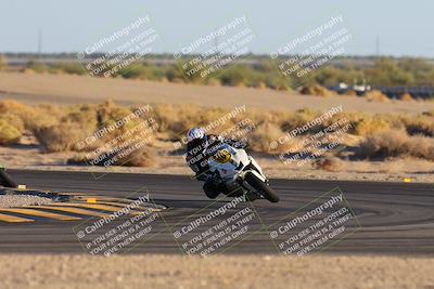 media/Nov-17-2024-CVMA (Sun) [[1fec520723]]/Race 17-Amateur Supersport Middleweight/